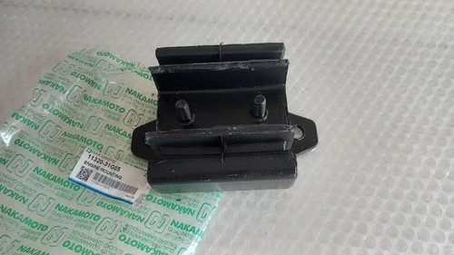 Engine Mount Rear fits Nissan Pickup D21 D22 Terrano Pathfinder 11320-31G05 View Front