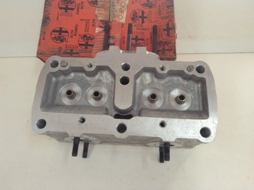 Cylinder Head fits Alfa Romeo 33 548887 Genuine View Front