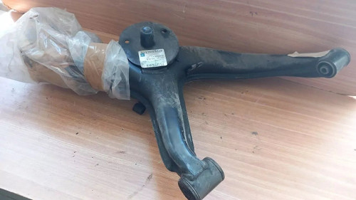 Suspension Arm Rear Right fits Opel Vauxhall Omega B 90468288 Genuine