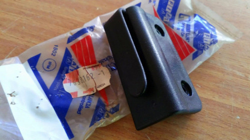 Seat Belt Bracket Rear Right fits Fiat Tipo Sport Tempra 7638162 Genuine View Front