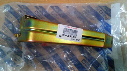 Bumper Bracket Front Right fits Alfa Romeo 166 60613362 Genuine View Front