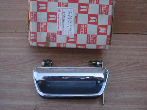 Exterior Door Handle Rear Left fits Isuzu Pickup KB 9675403530 Genuine View Front