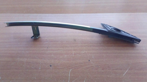 Window Channel Front Left fits Fiat Croma Lancia Thema 82452220 Genuine View Front