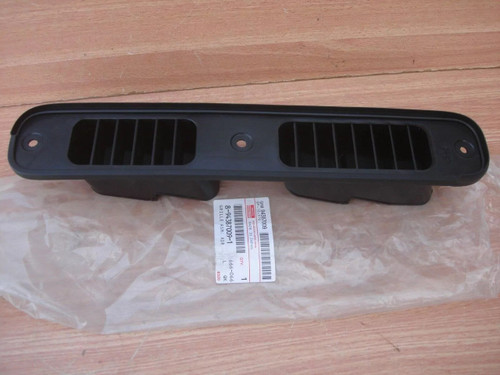Grille Air Outlet Left fits Isuzu Pickup TF Opel Campo Chevrolet LUV 8943870091 View Front