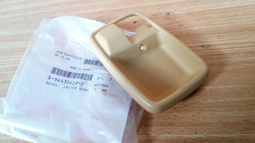 Interior Door Handle Bezel Front Right fits Isuzu Pickup WFR WFS Opel Euromidi 8944304282 View Front