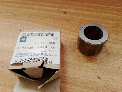 Transmission Spacer fits Opel Vauxhall Rascal Vivaro Movano Renault 9111838 View Front