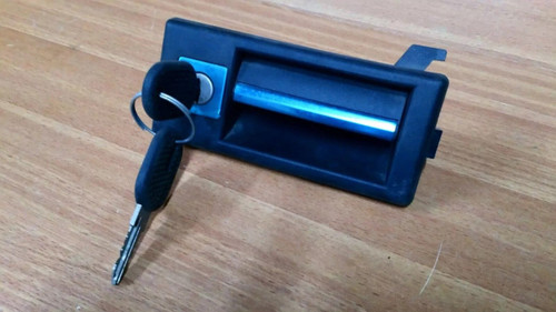 Exterior Door Handle Front Left with Keys fits Fiat Regata 5968431 Genuine View Front