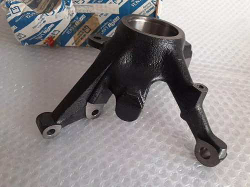 Steering Knuckle Left fits Alfa Romeo 145 146 155 60806392 Genuine View Front