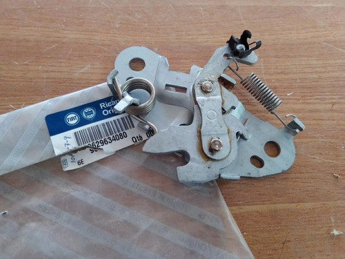 Bonnet Hood Latch Lock fits Fiat Ulysse Scudo 9629634080 Genuine View Front