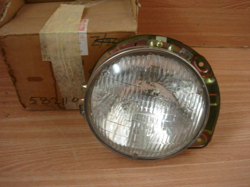 Headlight Left fits Isuzu Pickup KB 1978-1980 2H Lamp Type Genuine 5821100601 View Front