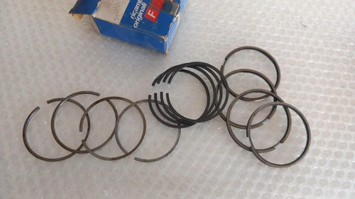 Piston Rings Set fits Autobianchi A112 +0.2 Oversize 5881662 Genuine View Front