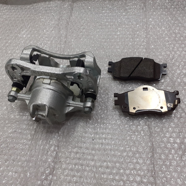 Brake Caliper Front Right fits Hyundai I-20 58130-1J100 Genuine