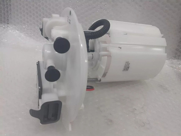 Fuel Sending Unit fits Hyundai i30 31120G4100 Genuine View Front