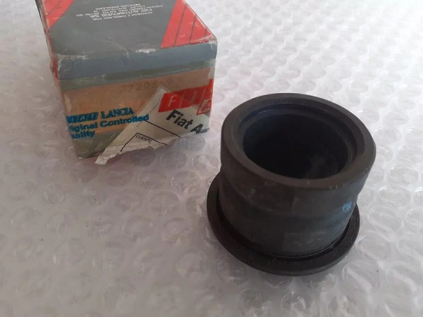 Transmission Bush fits Fiat Duna Elba Mille Uno Fiorino Lancia Delta 7720619 View Front