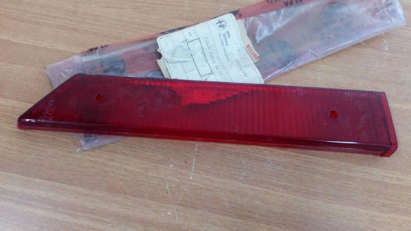 Tail Light Rear Left Upper fits Alfa Romeo Alfasud 701209 Genuine View Front