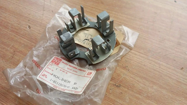 Starter Holder Brush fits Isuzu Bus Truck 1811180360 Genuine View Front