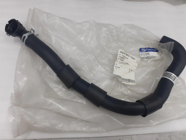 Radiator Hose Lower fits Hyundai i20 Kia Rio Stonic 25412-C8300 Genuine