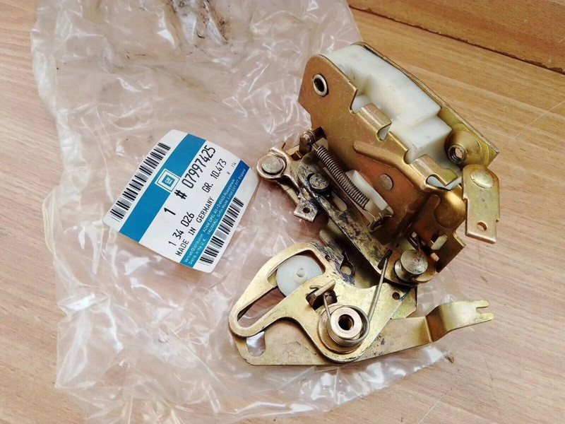 Door Lock Rear Left fits Opel Ascona C Kadett 7997425 Genuine View Front