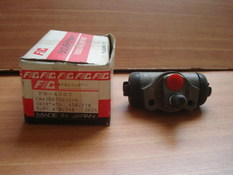 Brake Wheel Cylinder Rear fits Mitsubishi Chariot Lancer Mirage Galant Sigma FW4007 View Front