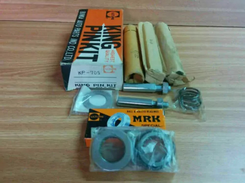 Axle King Pin Kit fits Daihatsu Delta SV17 SV18 SV23 SV26 25x155 KP-705 View Front