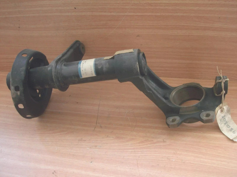 Steering Knuckle Right fits Opel Ascona C Vauxhall Cavalier 90374138 Genuine 308086 View Front