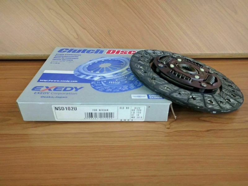 Clutch Disc fits Nissan Almera N15 Bluebird U14 Sunny N14 Wagon Y10 CD20 engine NSD102U View Front