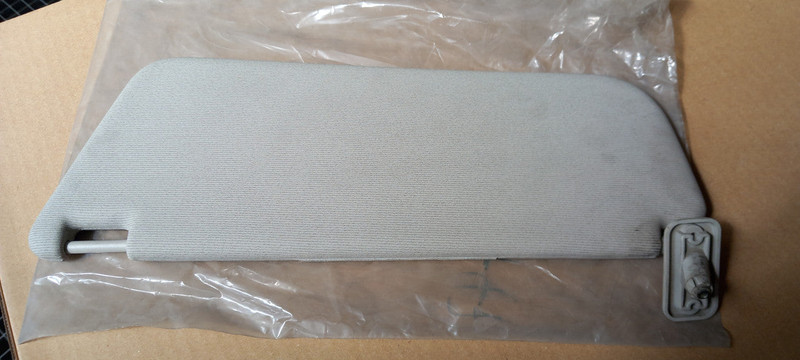 Sun Visor Right Beige RHD fits Opel Vectra A Vauxhall Cavalier 90308598 Genuine View Front