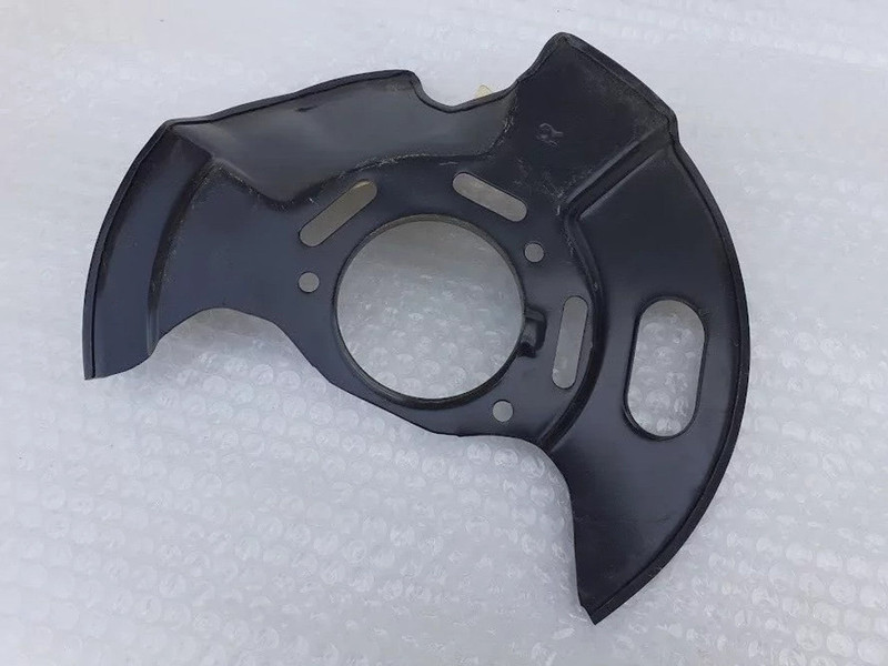 Shield Cover Disc Brake Right fits Isuzu Pickup TFR Chevrolet LUV Opel Campo 8943176270 View Front