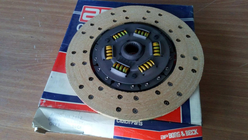 Clutch Disc fits Ford Transit V4 Perking 4.99 4.108 Heavy Duty 241mm HB2632 View Front