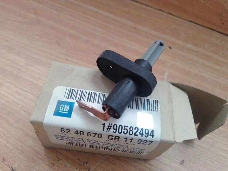Trunk Lid Switch fits Opel Vauxhall Corsa C Combo F06 F25 90582494 Genuine View Front