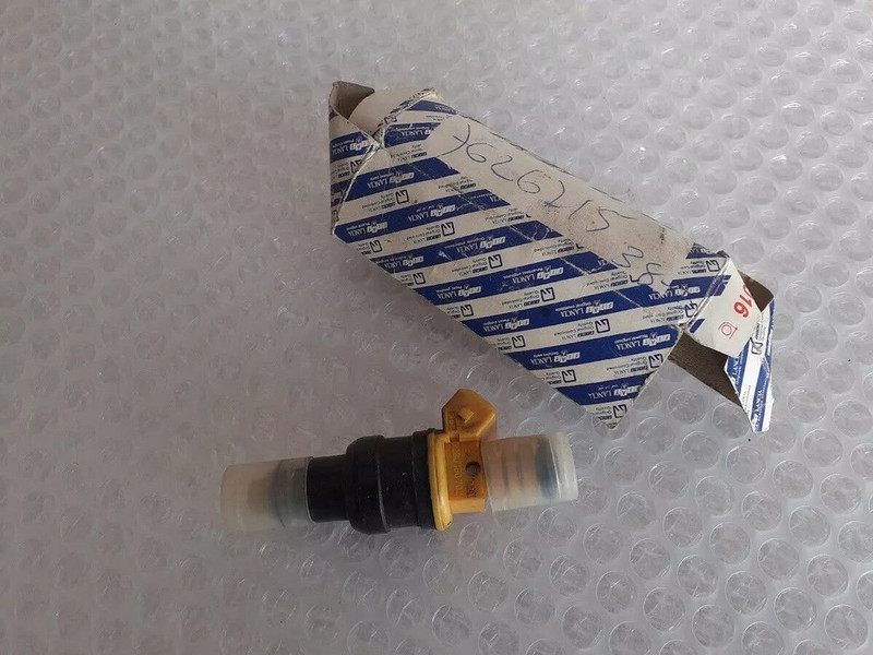 Fuel Injector fits Fiat Lancia Alfa Romeo 7626715 60808140 0280150702 Genuine View Front