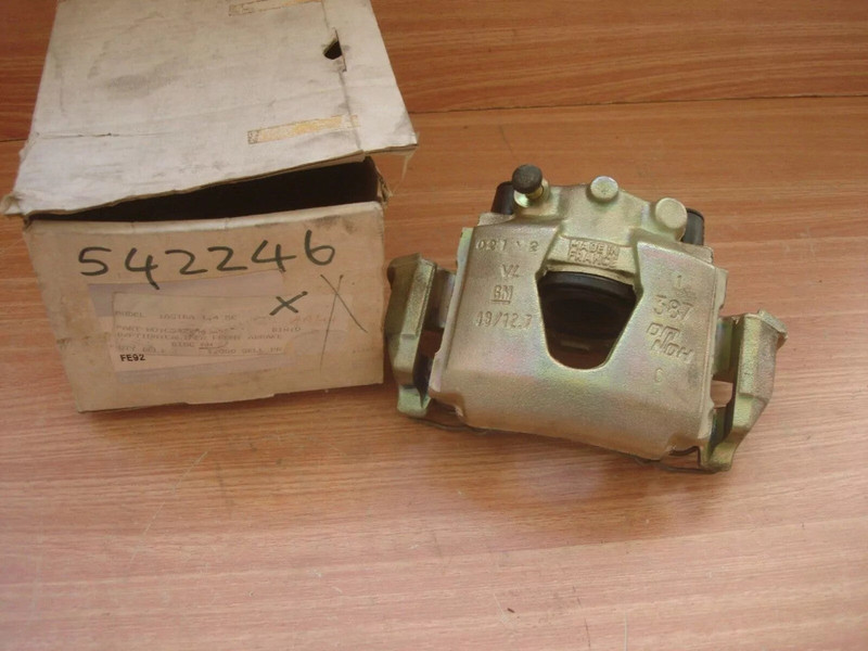 Brake Caliper Front Right fits Opel Corsa A Vauxhall Nova 90421745 Genuine View Front
