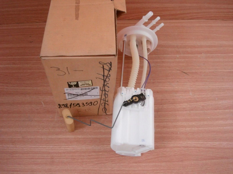 Fuel Sending Unit fits Isuzu Dmax D-Max 8DH TFS54 TFS77 8981593590 Genuine View Front