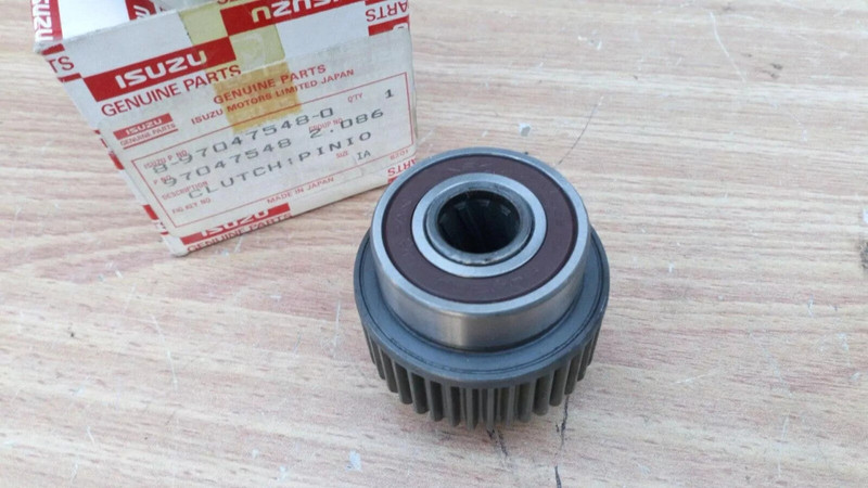 Starter Motor Pinion Clutch fits Isuzu Pickup TF Trooper Bighorn Chevrolet LUV 8970475480 View Front