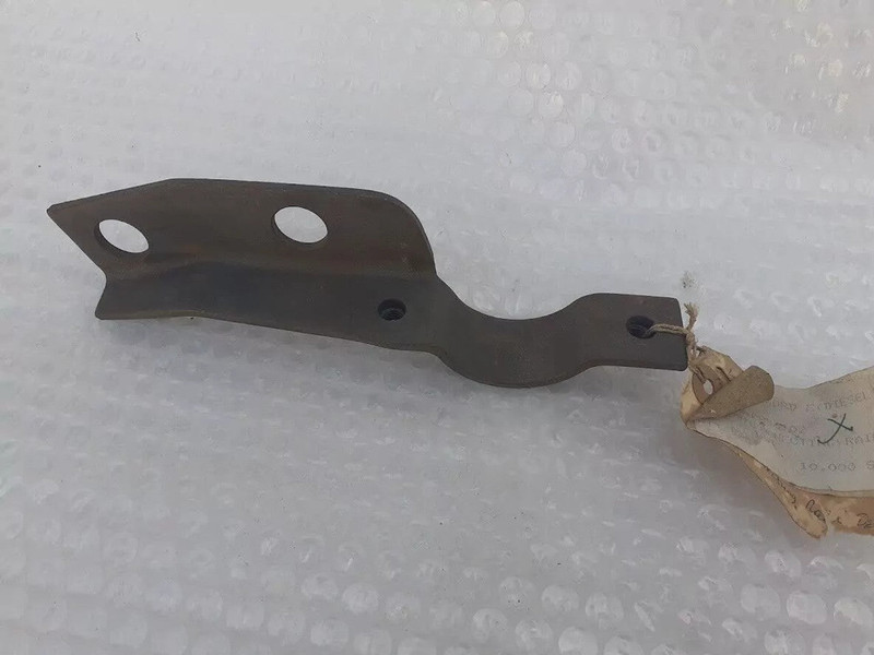 Exhaust Bracket fits Opel Rekord E Diesel 90067793 Genuine View Front