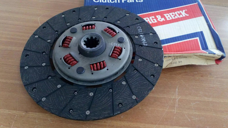 Clutch Disc fits Ford D N R Series Shelvoke Drewry 4236 Thwaites 330mm HB2029 View Front