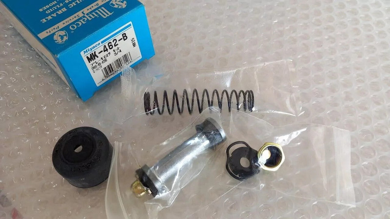 Brake Master Repair Kit fits Mazda Grand Familia ST3L SU4B 3/4 0865-89-439B View Front
