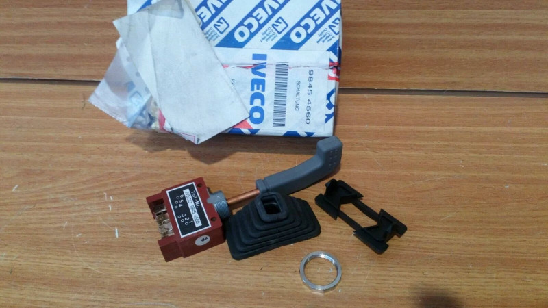 Switch Gear fits Iveco 98454560 Genuine