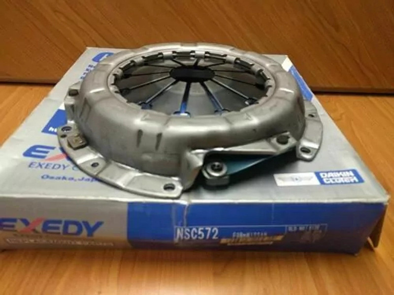 Clutch Pressure Plate fits Nissan Primera P10 W10 SR20DE SR20DI 215mm NSC572 View Front