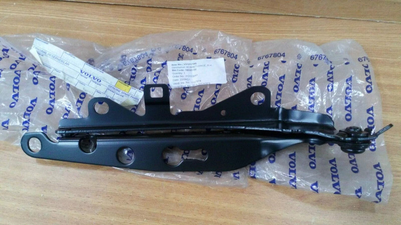 Hood Bonnet Hinge Right fits Volvo S60 V70 V70XC 31217345 Genuine View Front