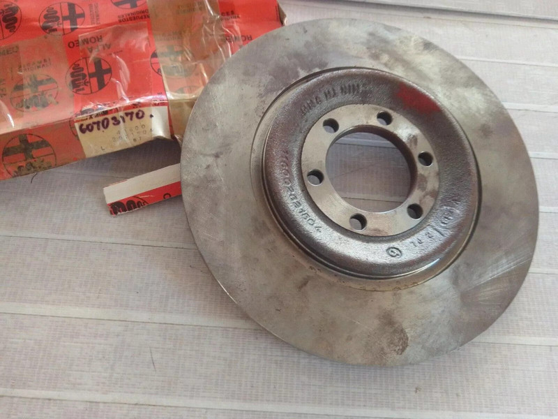 Brake Disc Rotor Rear fits Alfa Romeo Alfetta 60703170 116002621504 Genuine View Front