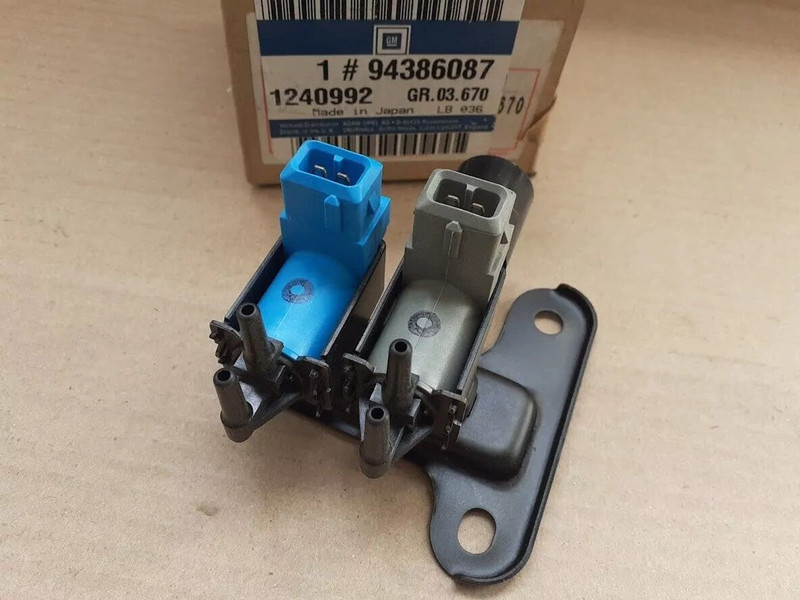 Fuel Control Vacuum Switch fits Opel Vauxhall Isuzu Chevrolet 94386087 Genuine 8943860870 View Front