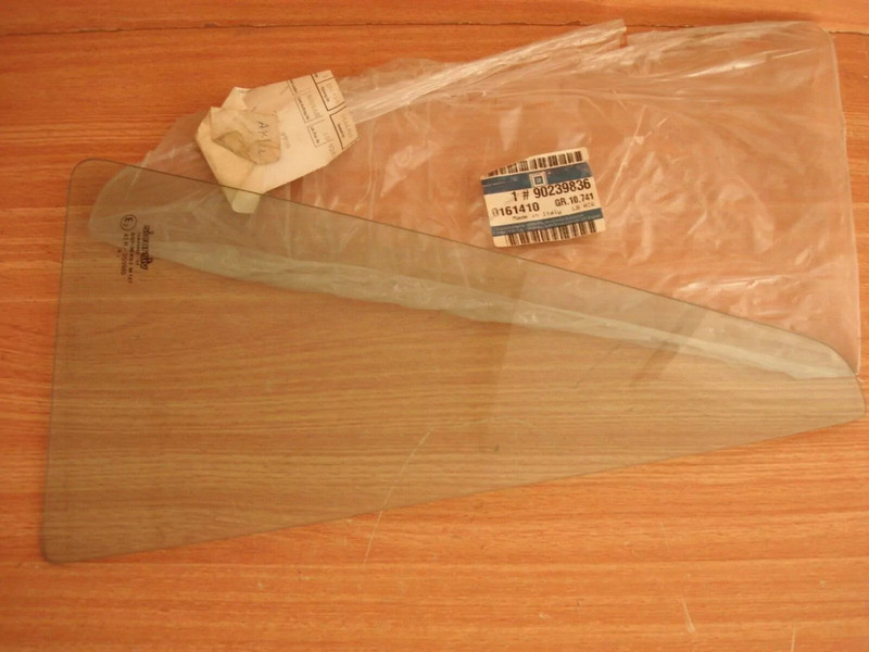 Window Rear Right Fixed fits Opel Kadett E Vauxhall Astra Pontiac Lemans 90239836 View Front