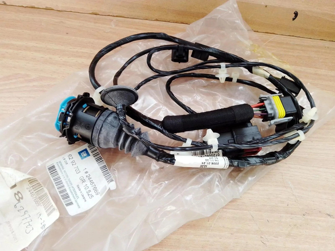 Wiring Harness Rear Door fits Opel Vauxhall Astra H 24467669 Genuine View Front