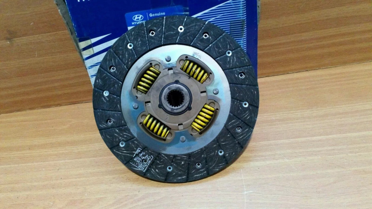 Clutch Plate fits Hyundai SCoupe 90 4110022010 Genuine View Front