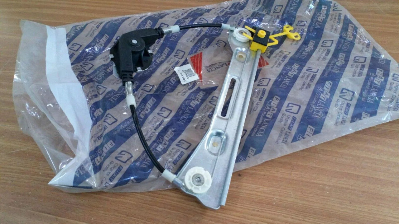Window Regulator Rear Right fits Fiat Panda 46803653 Genuine View Upper