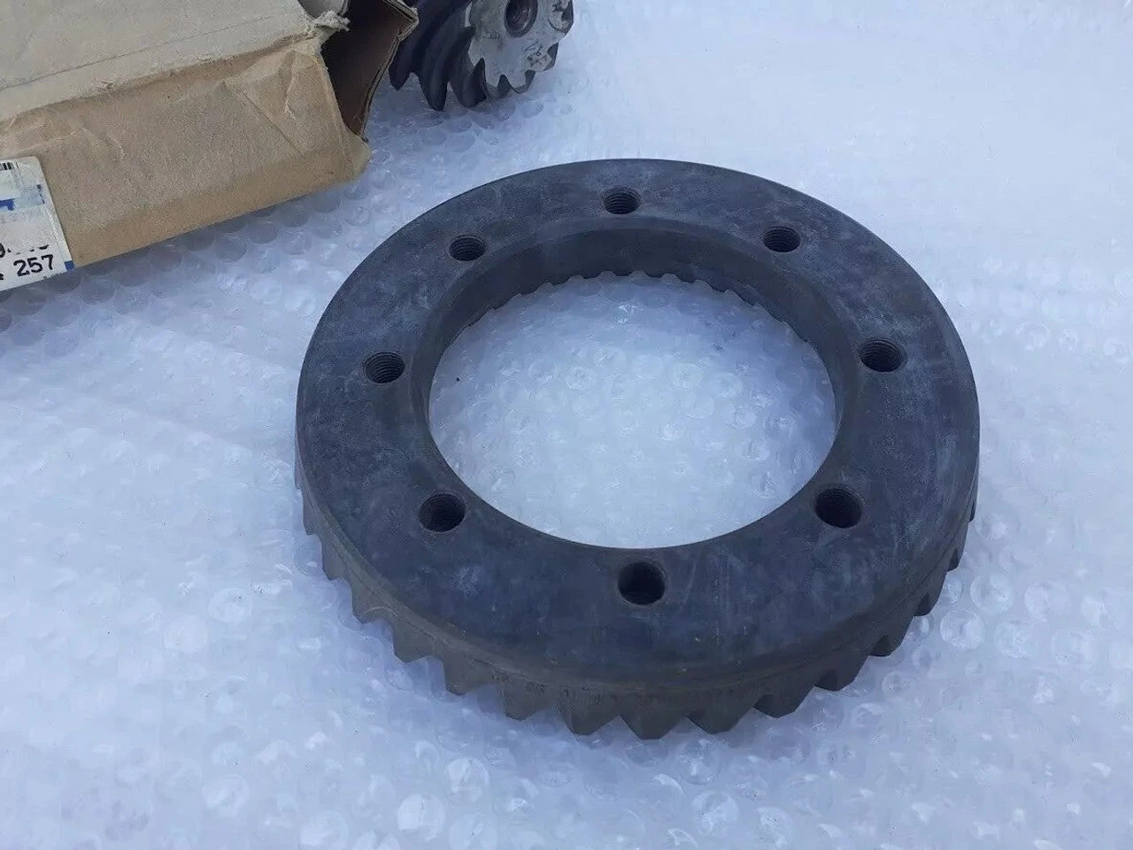 Rear Differential Gear Pinion fits Opel Omega A B Senator B Vauxhall Carlton 90369440 View Close Up Front
