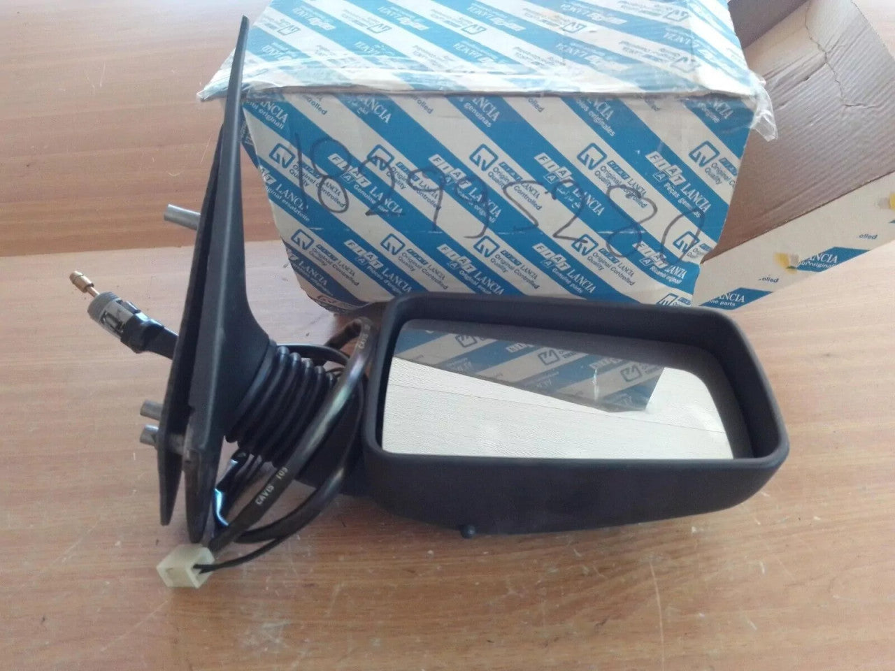 Wing Mirror Right RHD fits Fiat Tempra 182995280 Genuine View Front