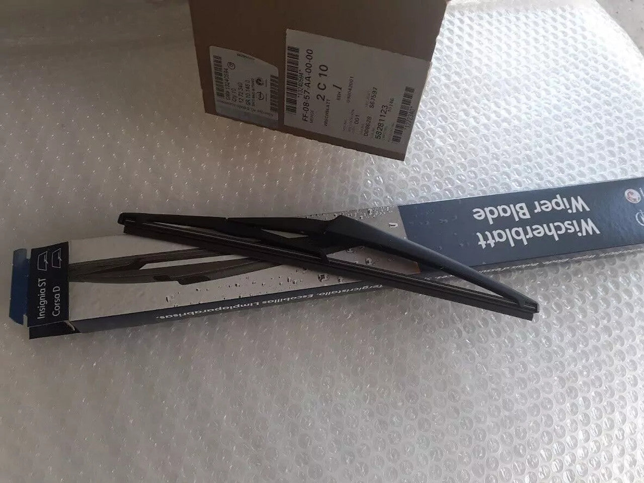 Wiper Blade Rear fits Opel Vauxhall Insignia A Corsa D 13240594 Genuine View Front