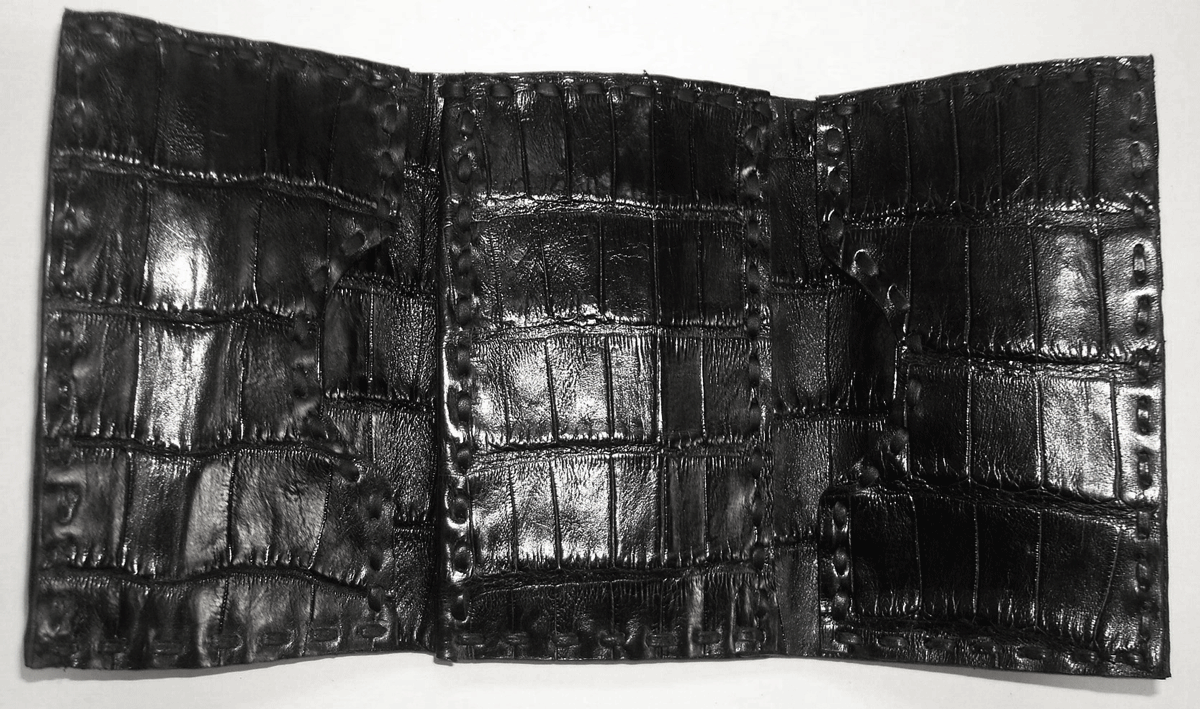 ALLIGATOR SKIN WALLET Bifold CHOCOLATE